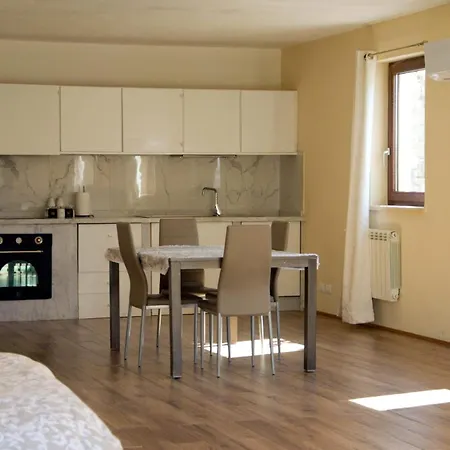 Terra Della Luna * Nicola