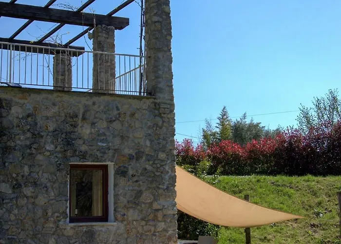 Terra Della Luna Nicola