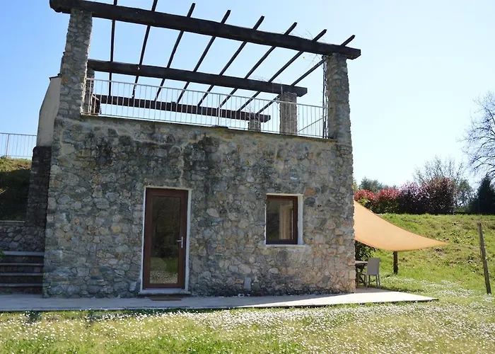 Terra Della Luna